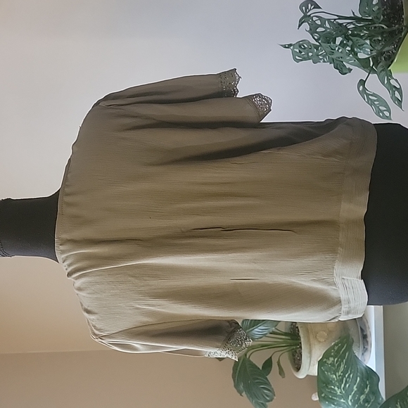 Green belle du jour Top - Picture 5 of 6